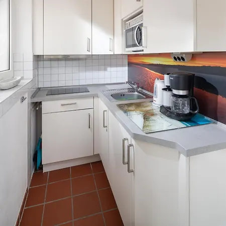 Appartementhaus Bracht - Aquamarina * ユイスト