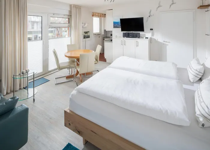 Appartementhaus Bracht - Aquamarina Apartman